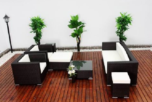 Rattan sofa set